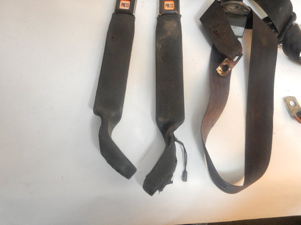 87-91 Wrangler YJ Complete Front Seat Belt Set Shoulder Harness Female End