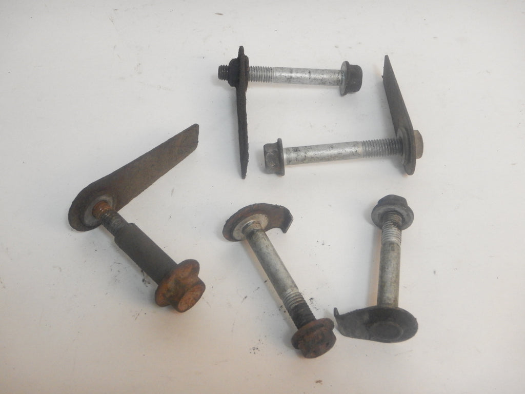 93-98 Grand Cherokee ZJ Front Upper Control Arm Screw Bolt Nut Hardware Track Sway Bar