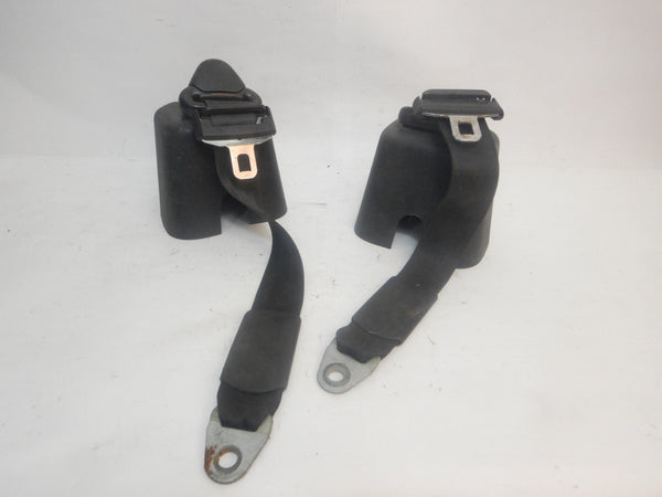 03-06 Jeep Wrangler TJ Rear Seat Belt Set Shoulder Harness Female Ends