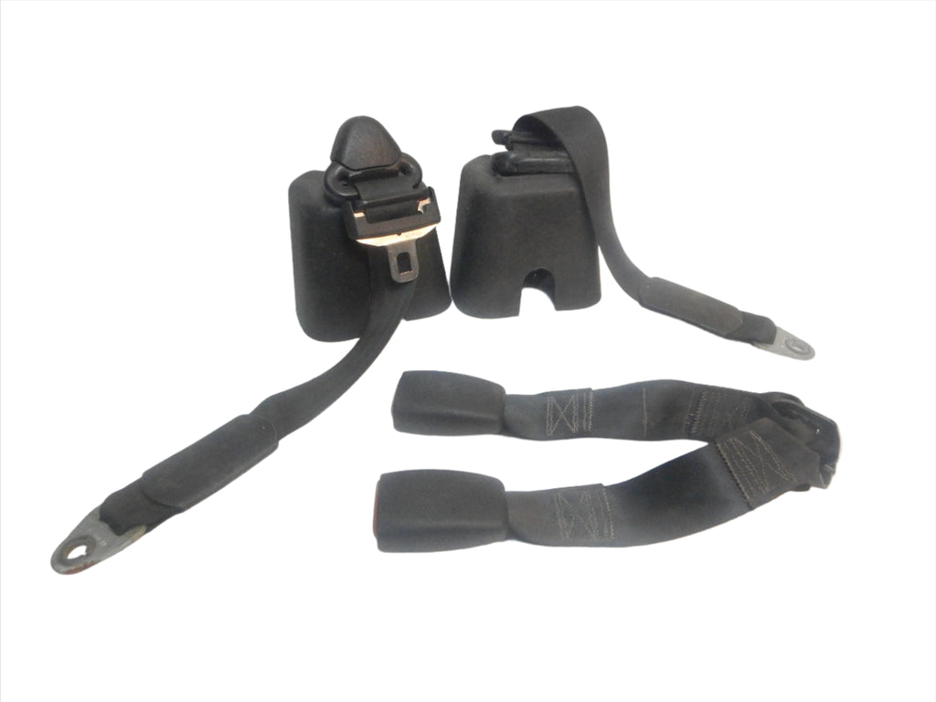 03-06 Jeep Wrangler TJ Rear Seat Belt Set Shoulder Harness Female Ends