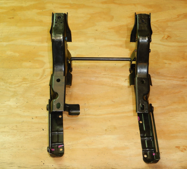 97-02 Wrangler TJ Passenger Front Folding Flip Seat Bracket Base Riser