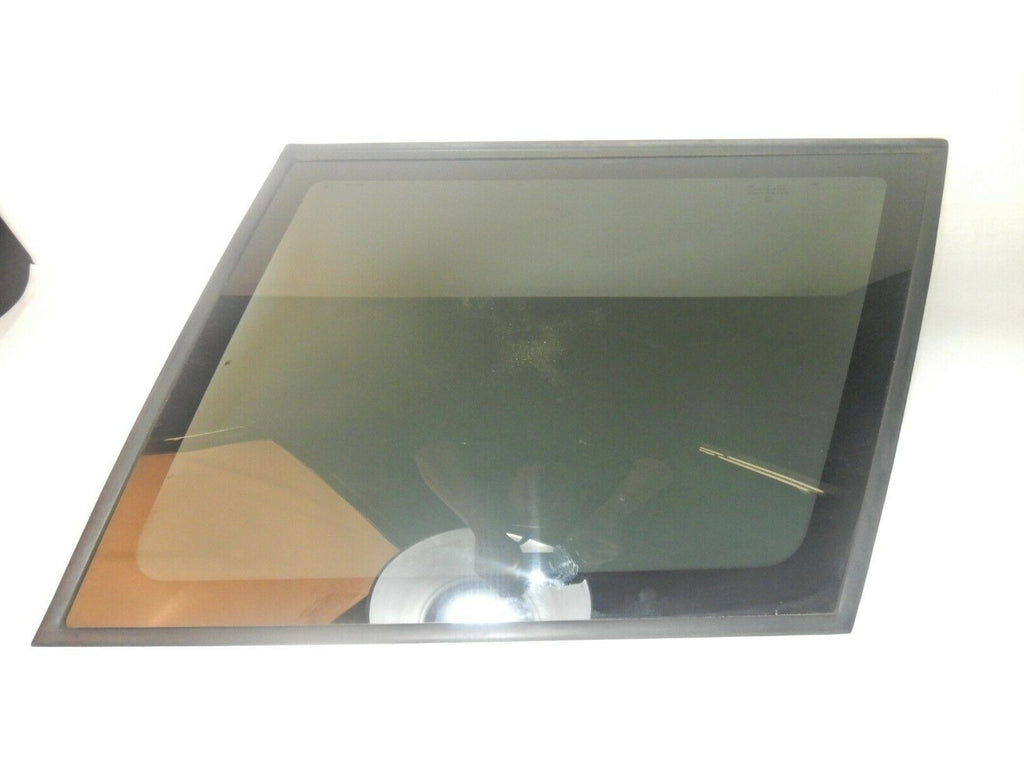 99-04 Jeep Grand Cherokee WJ Passenger Rear Quarter Body Window Glass
