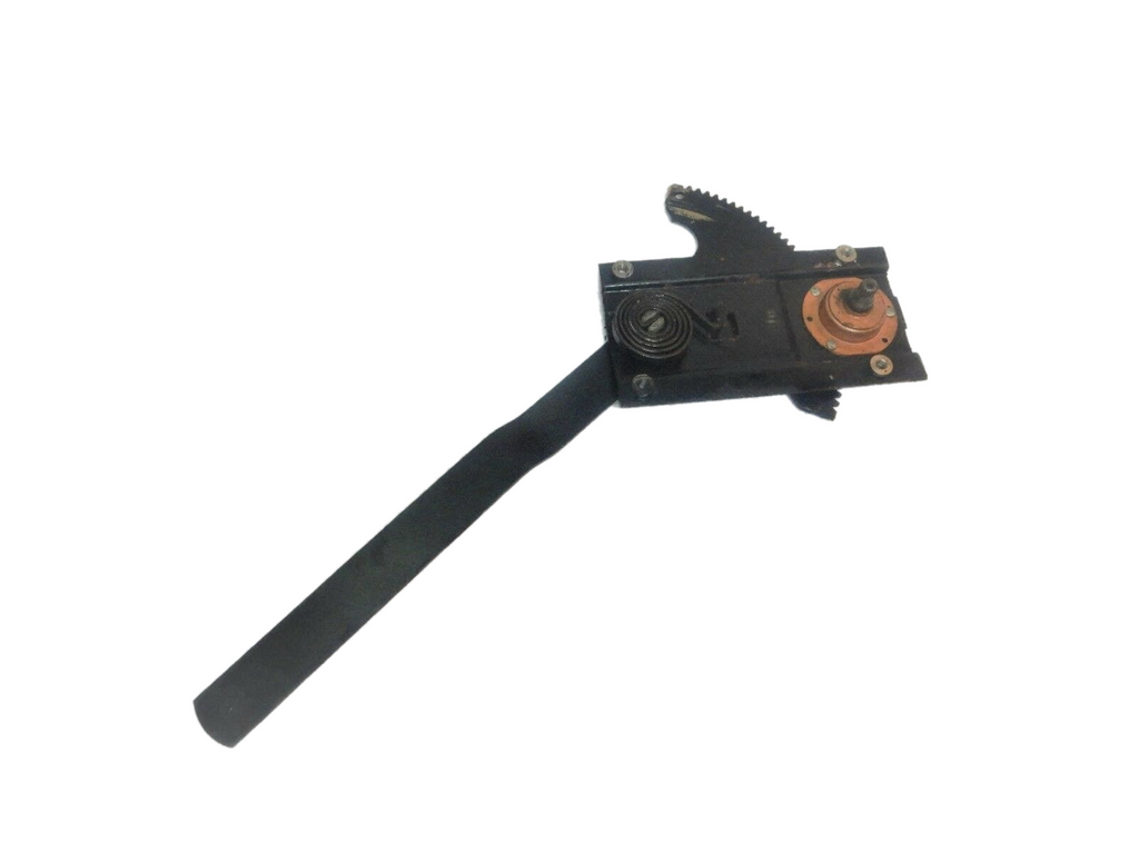 76-90 Jeep Wrangler YJ CJ CJ7 Driver Full Door Window Regulator Crank