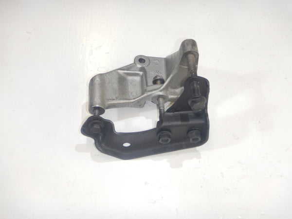 87-90 Jeep Cherokee XJ Comanche MJ OEM 4.0 Alternator Bracket 8953002894