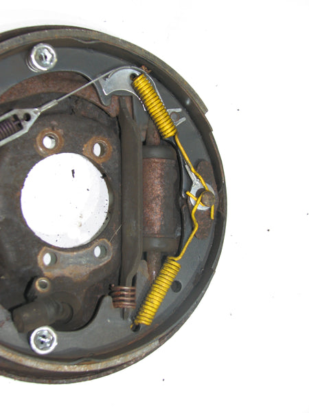 93-95 Grand Cherokee ZJ Passenger Rear Drum Brake Backing Plate Assembly 10 Inch