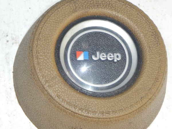 74-79 Jeep CJ Wagoneer SJ J10 Cherokee XJ FSJ AMC Tan Wheel Horn Button Cap