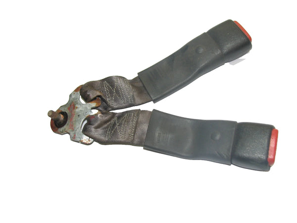 96-01 Jeep Cherokee XJ OEM Driver Rear Seat Belt Female Assembly