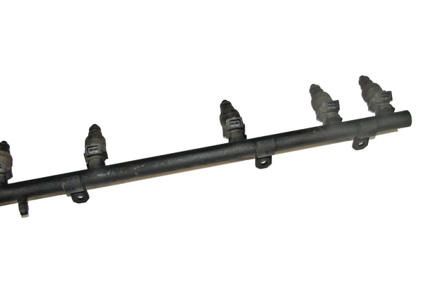 96-98 Cherokee XJ Fuel Rail w/ Injectors 4.0