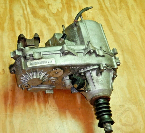 96-01 Cherokee XJ OEM 231 Transfer Case 23 Spline Short 4.0 NV231 231J