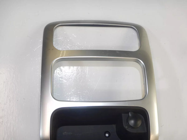 02-07 Jeep Liberty KJ Silver Dash Radio Heater Bezel No Ashtray 5KC22TRMAA
