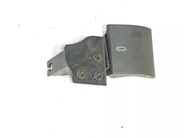99-04 Grand Cherokee WJ Hood Release Cable Handle Only 55135532