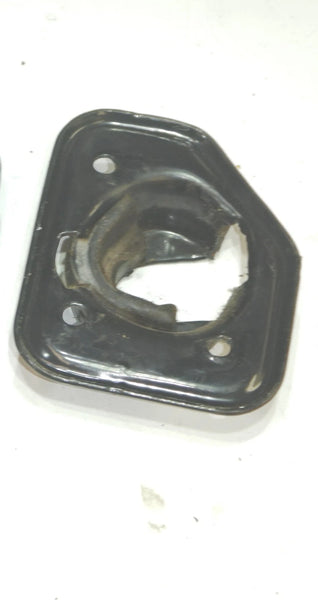 84-01 Cherokee XJ Passenger Rear Bench Seat Bracket Lock Latch Striker