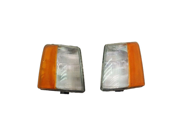 93-98 Jeep Grand Cherokee ZJ OEM Turn Signal Light Assembly Pair