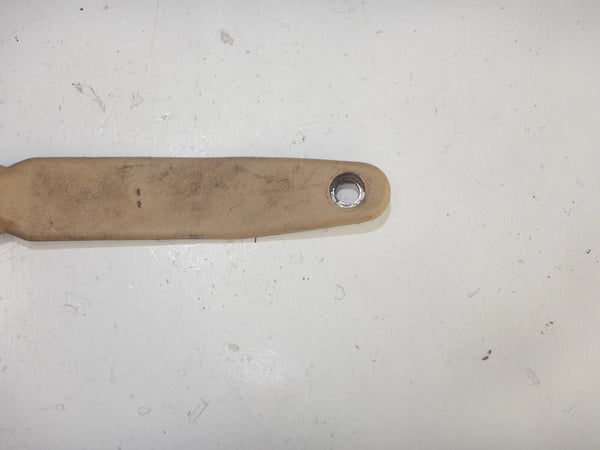 87-95 Cherokee XJ Tan Passenger Female Seat Belt End Buckle Latch