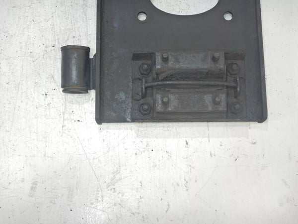 03-04 Wrangler TJ Jeep OEM 2.4 Auto Transmission Mount Plate Bracket 52059504AB