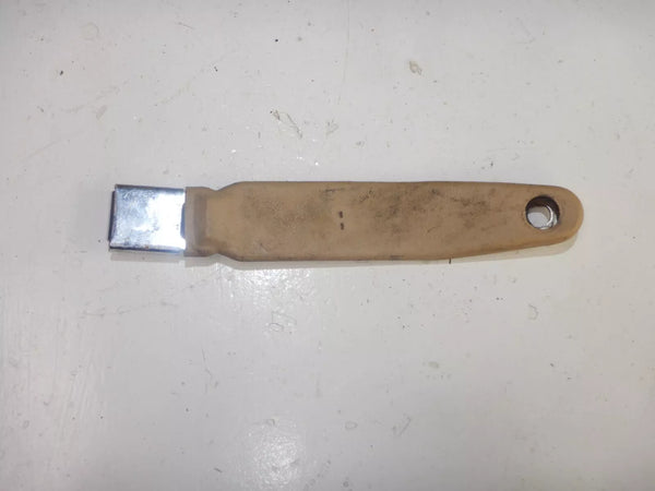 87-95 Cherokee XJ Tan Passenger Female Seat Belt End Buckle Latch