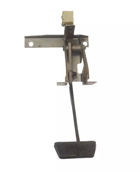 97-01 Cherokee XJ Automatic Transmission Brake Pedal Assembly