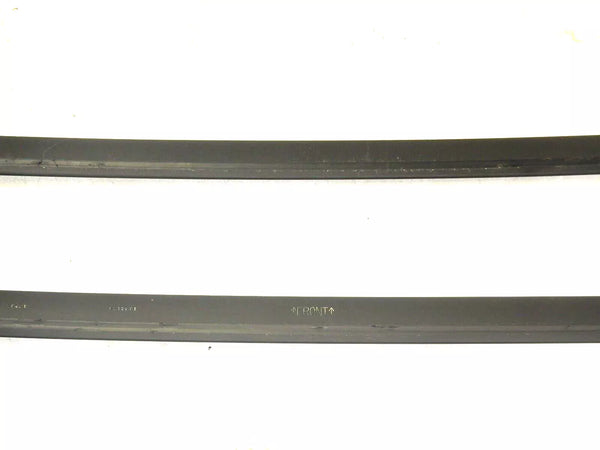 05-10 Grand Cherokee WK Black Roof Rack Cross Rails