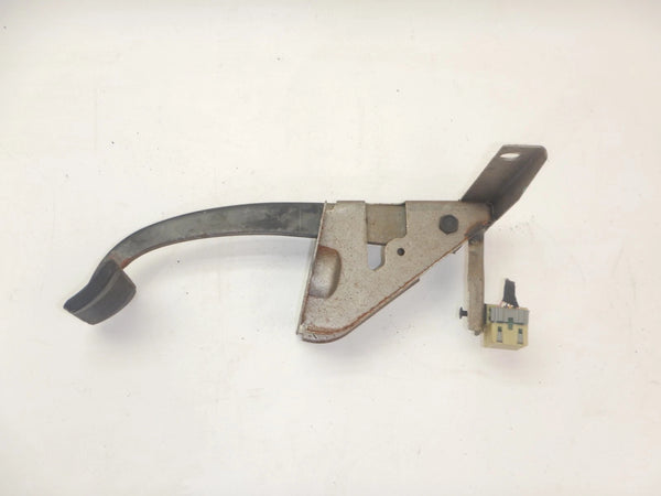 97-01 Cherokee XJ Automatic Transmission Brake Pedal Assembly