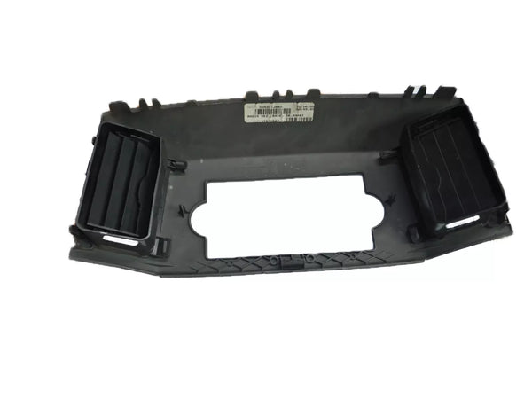 05-07 Grand Cherokee WK Dash Bezel Heater Radio Trim Khaki