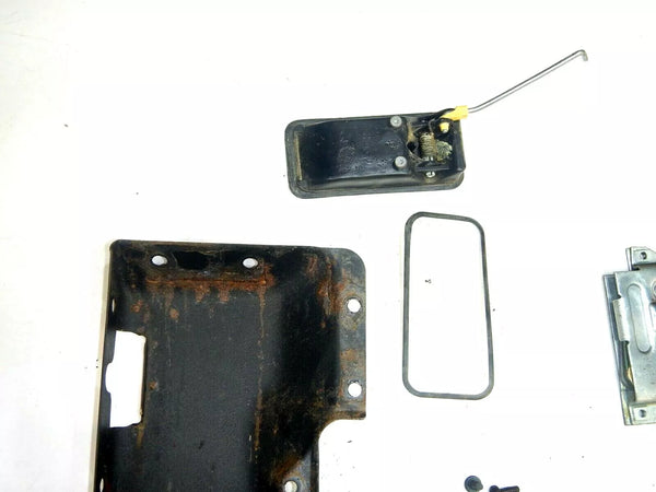 87-95 Wrangler YJ Jeep OEM Complete Tailgate Tail Gate Latch Set