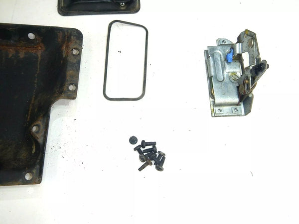 87-95 Wrangler YJ Jeep OEM Complete Tailgate Tail Gate Latch Set