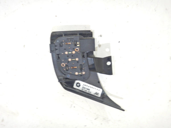 03-06 Jeep Wrangler TJ Steering Wheel Driver Cruise Control Button