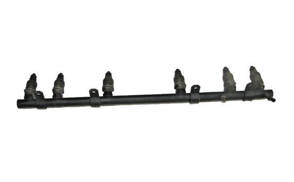 96-98 Cherokee XJ Fuel Rail w/ Injectors 4.0