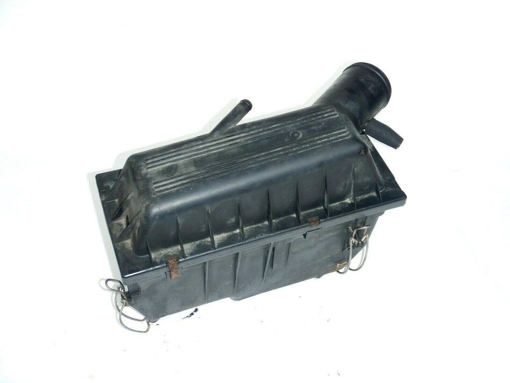 91-95 Wrangler YJ 2.5 4.0 Air Cleaner Filter Box Base Bottom