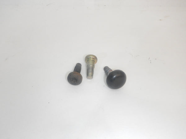 92-95 Wrangler YJ Jeep Rear Seatbelt Seat Belt Bolts Bolt Set (3)