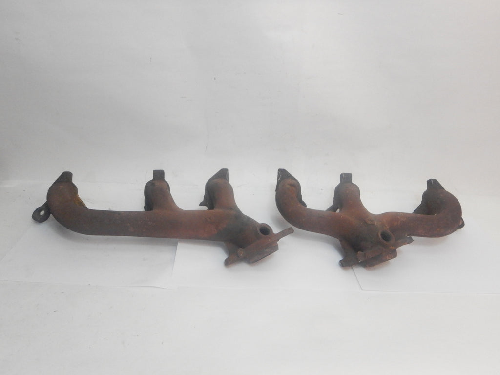 99-04 Grand Cherokee WJ Jeep 4.0 Exhaust Manifolds Front + Rear 53010196 53010195