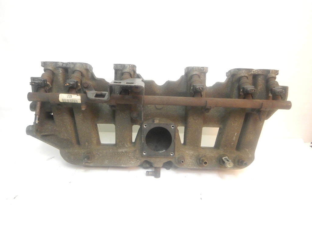 93-95 Grand Cherokee ZJ 4.0 6 Cylinder Intake Manifold with Fuel Rail & Injectors