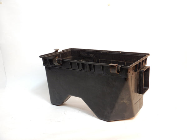 91-01 Cherokee XJ Jeep 4.0 Air Intake Cleaner Filter Bottom 53030737