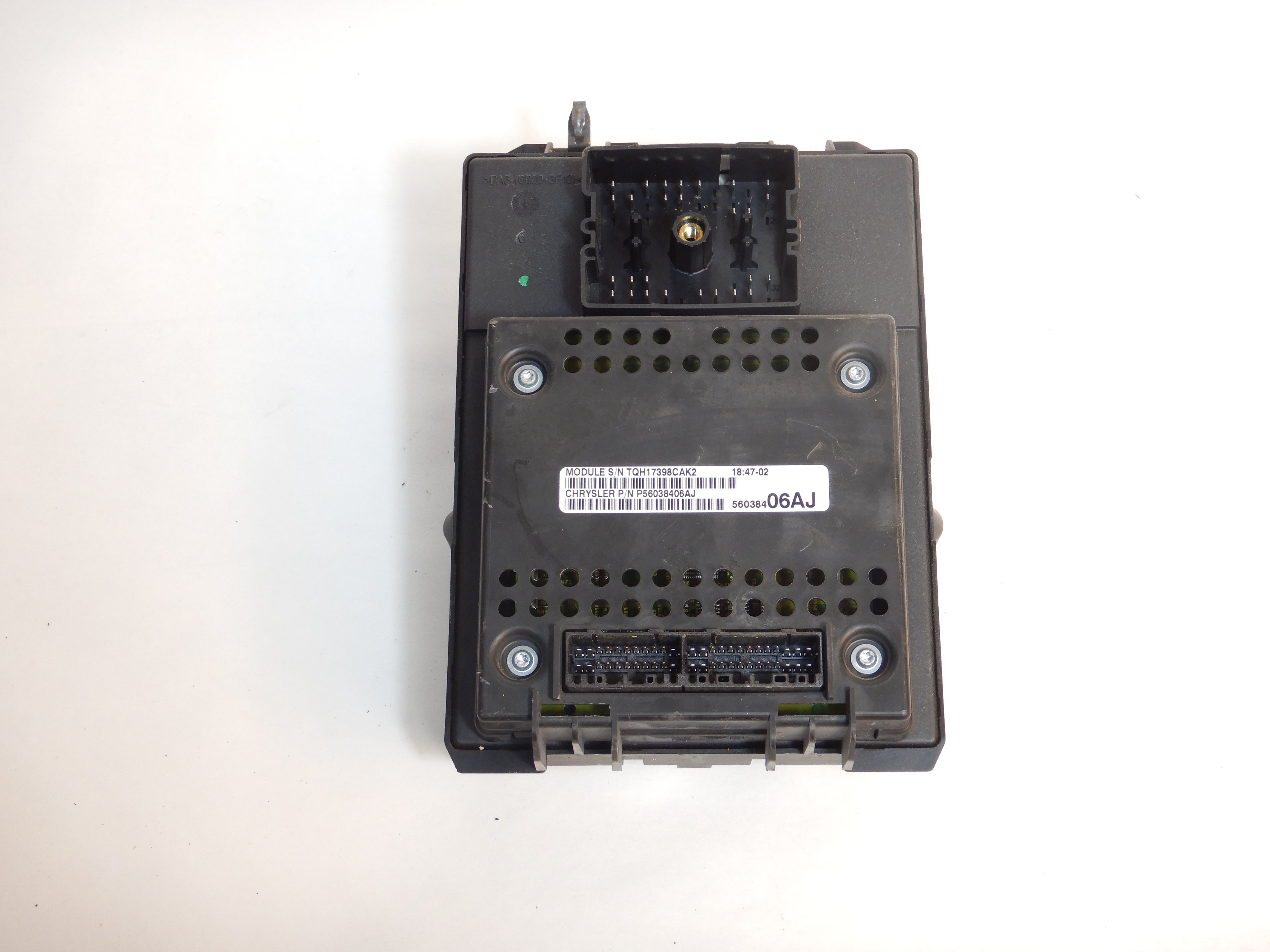 99 Grand Cherokee WJ 4.0 Fuse Junction Relay Box Body