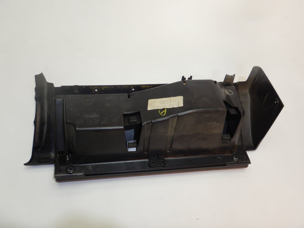 99-04 Grand Cherokee WJ Black Graphite Glove Box Latch Handle Charcoal 99-04 Grand Cherokee WJ Black Graphite Glove Box Latch Handle Charcoal