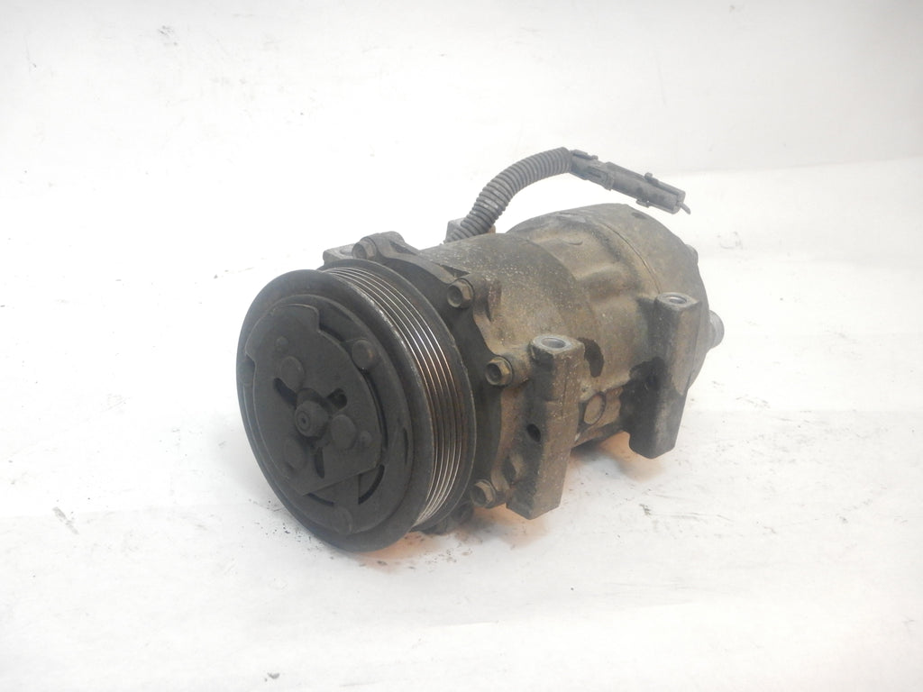 94-96 Cherokee XJ Jeep AC Compressor 4.0 2.5 – DeadJeep