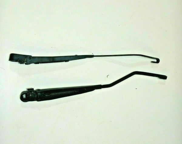 97-01 Cherokee XJ Wiper Arms Pair