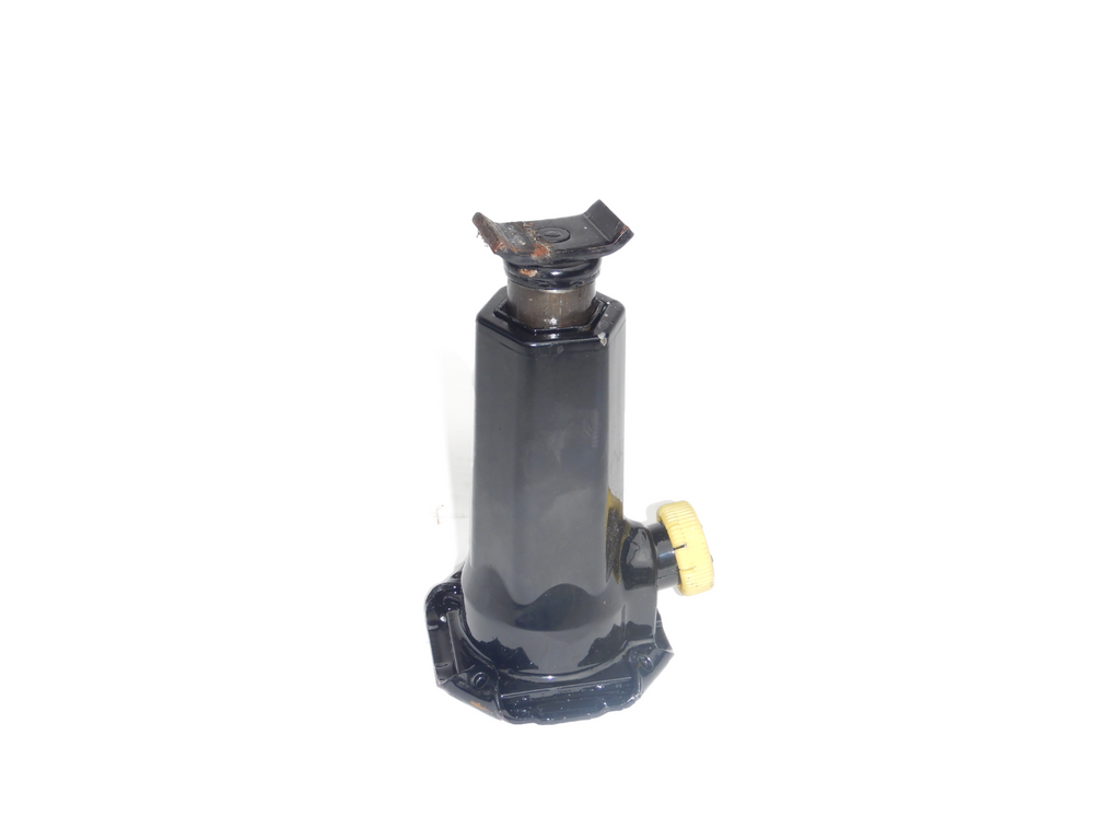 84-01 Cherokee XJ Spare Tire Bottle Jack Emergency Tool – DeadJeep 84-01 Cherokee XJ Spare Tire Bottle Jack Emergency Tool – DeadJeep