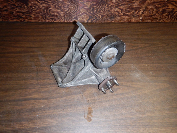 91-01 Cherokee XJ Air Conditioner AC Engine Bracket w/ Idler Pulley