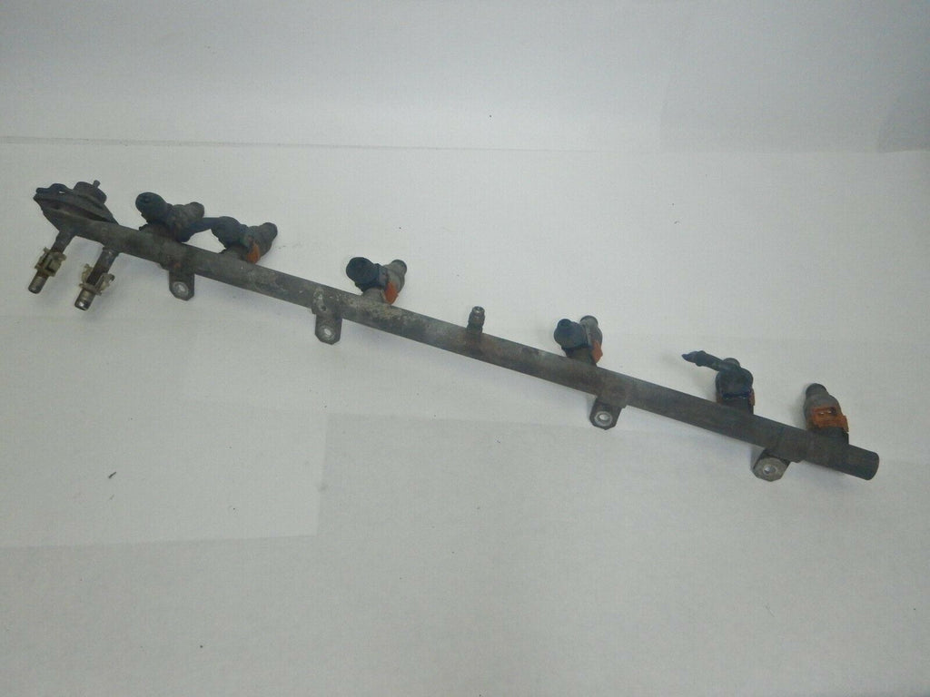 91-95 Wrangler YJ 4.0 6 Cylinder Fuel Rail and Injectors